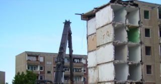 Демонтаж 5 этажного дома Курчатов, цена от 3748 руб.