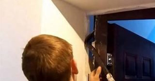 Демонтаж металлической двери в Курчатове - стоимость от 2111 рублей