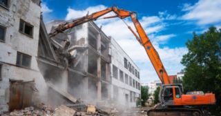 Промышленный демонтаж зданий Курчатов, цена от 3009 руб.