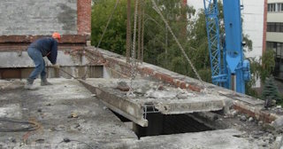 Демонтаж бетонной плиты: цена за м2 от 2111 рублей в Курчатове
