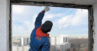 Демонтаж остекления балкона в Курчатове - цена от 581 руб. - Сварной-Крч